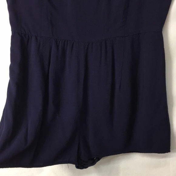 Forever21 Women’s Navy Romper Size S Like-New Condition - Picture 3 of 5